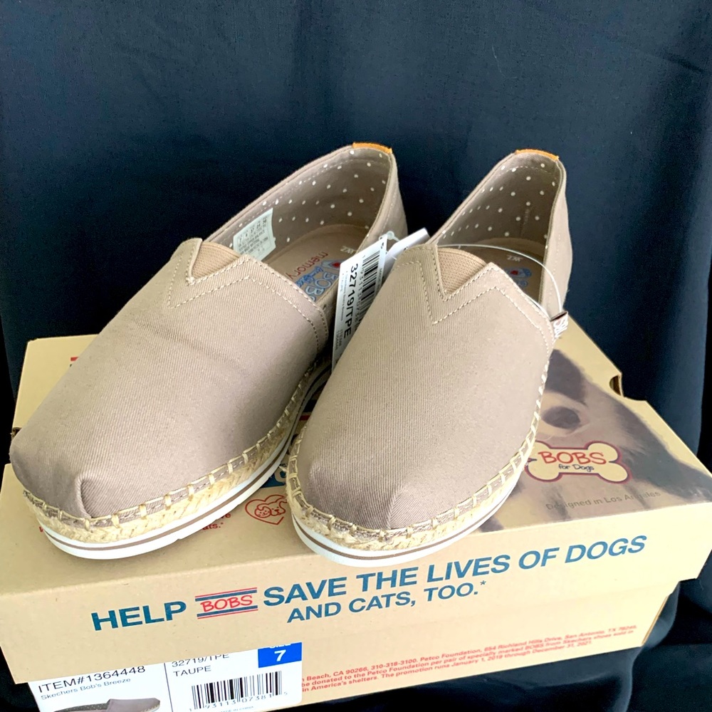 SKETCHERS BOB’S BREEZE SIZE 7